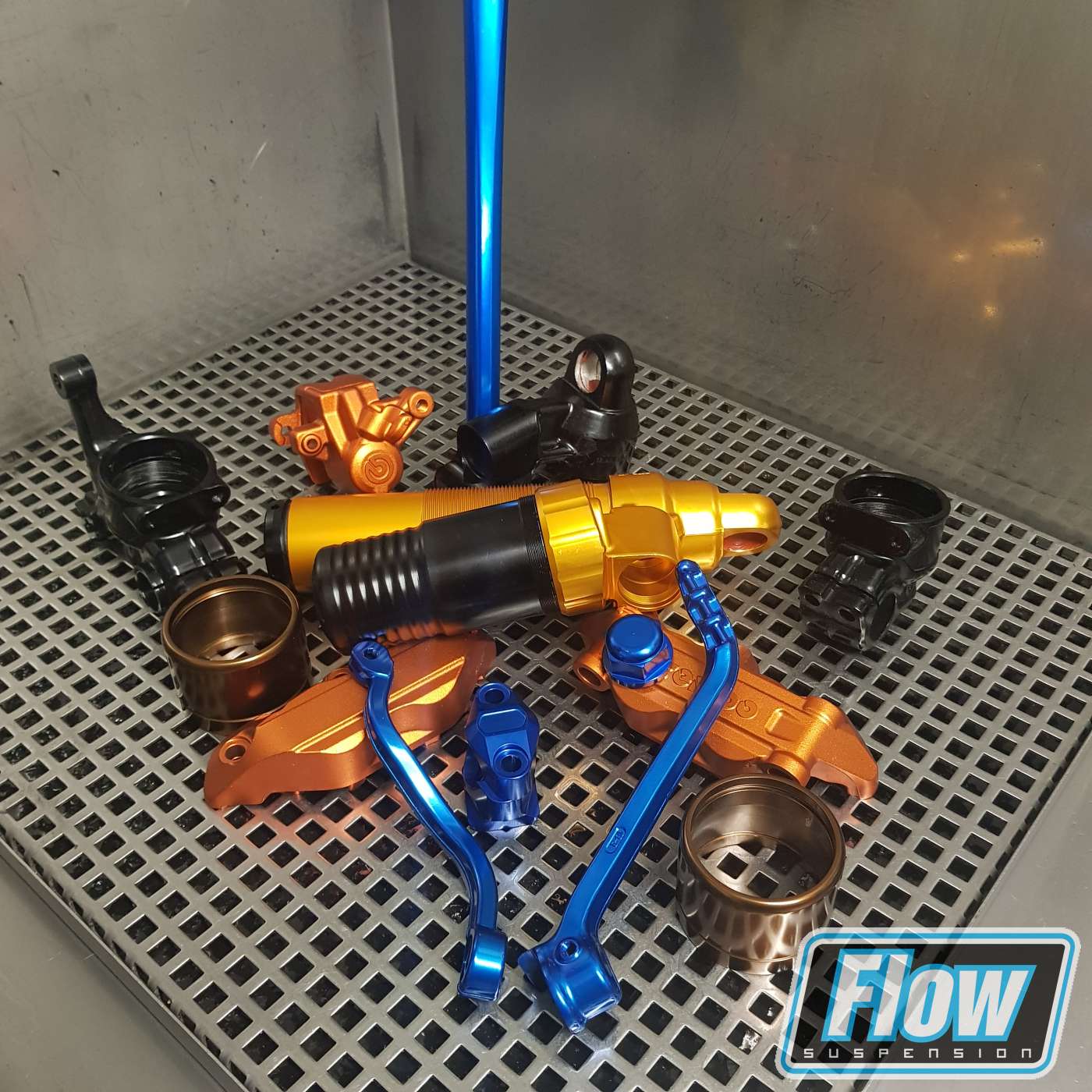 Zu Aluteile eloxieren